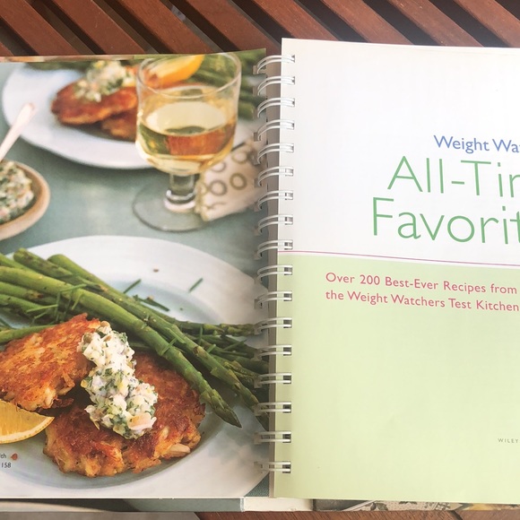 Weight Watchers All Time Favorites Cook Book. Over 200 recipes. - Picture 4 of 13